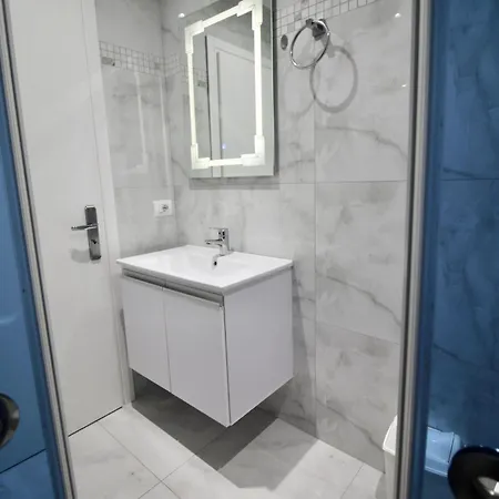 Apartment Sela