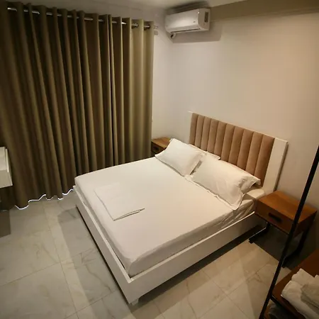 Sela Apartment Sarande