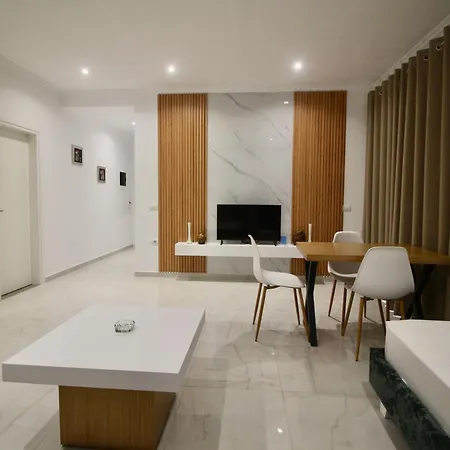 Apartment Sela
